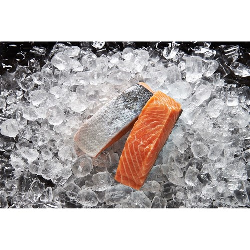 TOPSAIL 180/220 SKIN ON SALMON PORTION 5KG